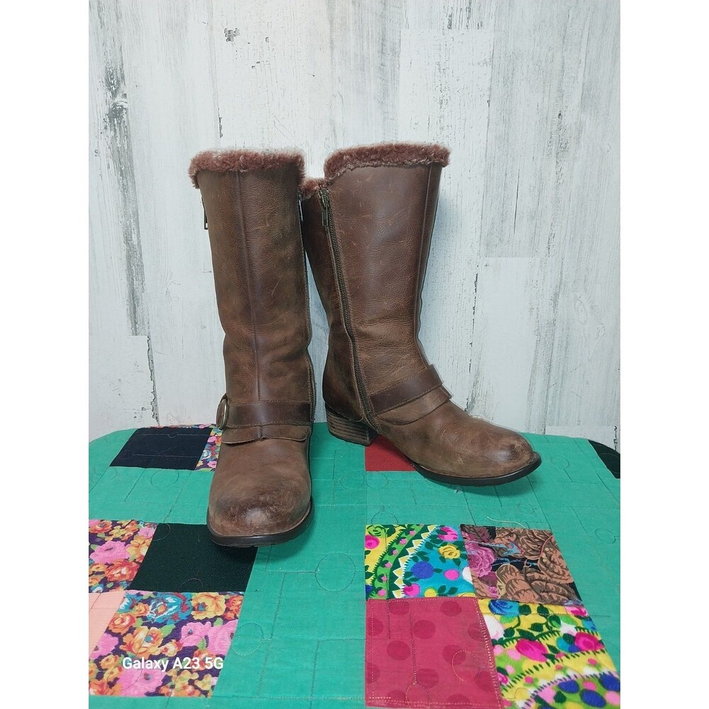 Born Goji boots 10M Brown Leather Zip Up